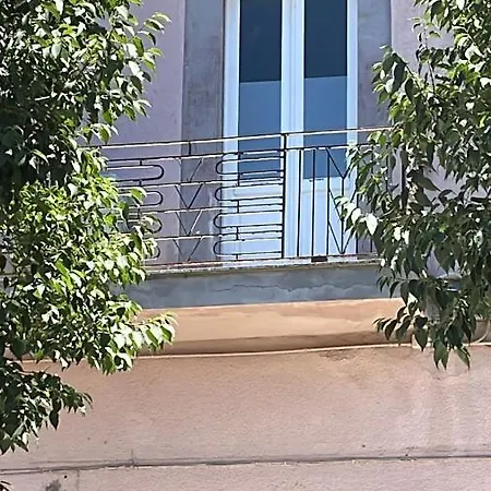 招待所 Alcentro 3*